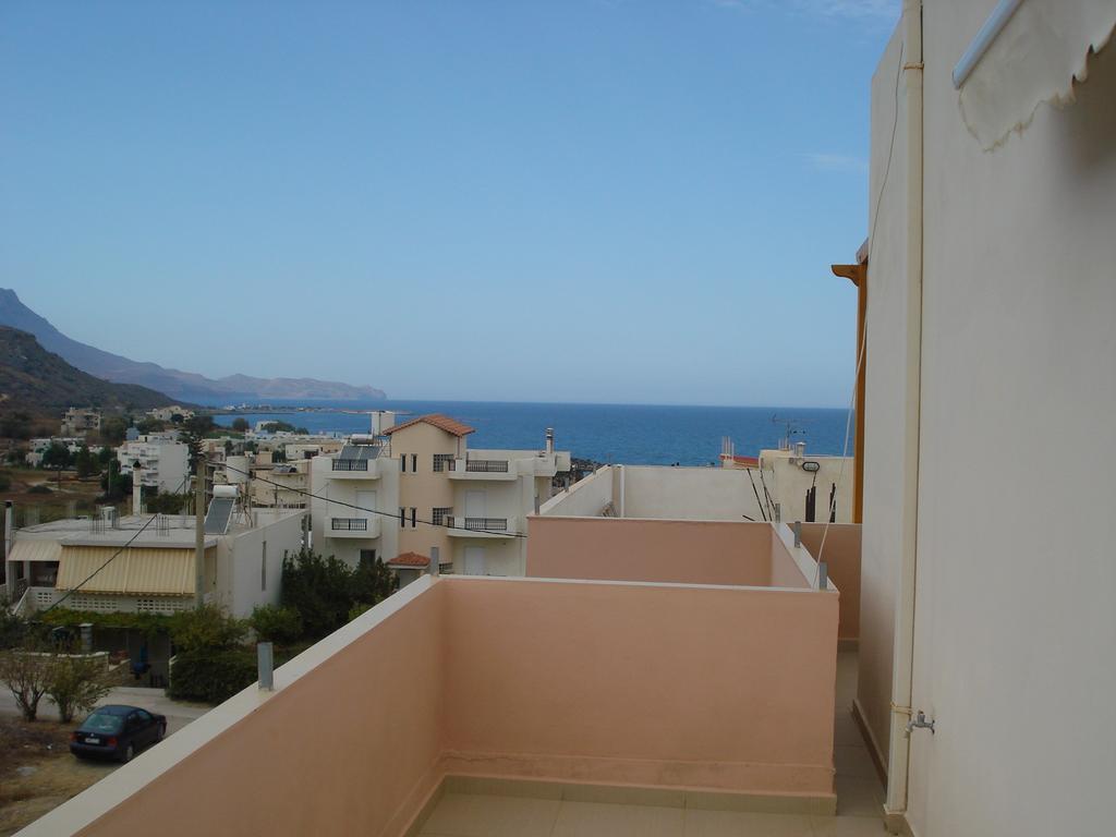 Pyrgos Kissamos Apartamento Exterior foto